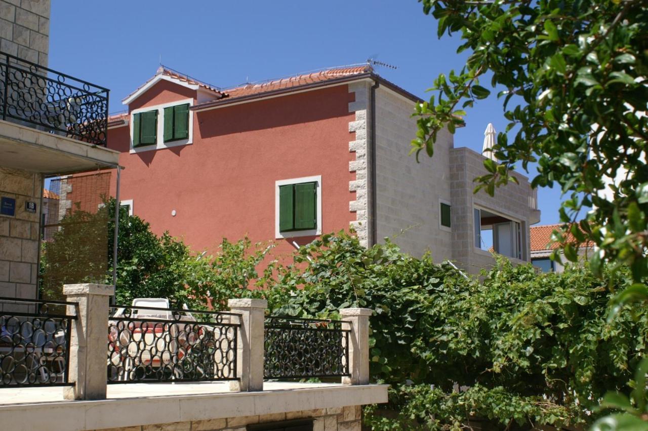 Apartments By The Sea Supetar, Brac - 4274 المظهر الخارجي الصورة