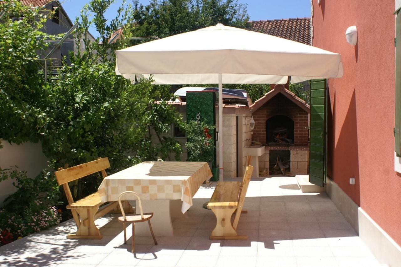 Apartments By The Sea Supetar, Brac - 4274 المظهر الخارجي الصورة