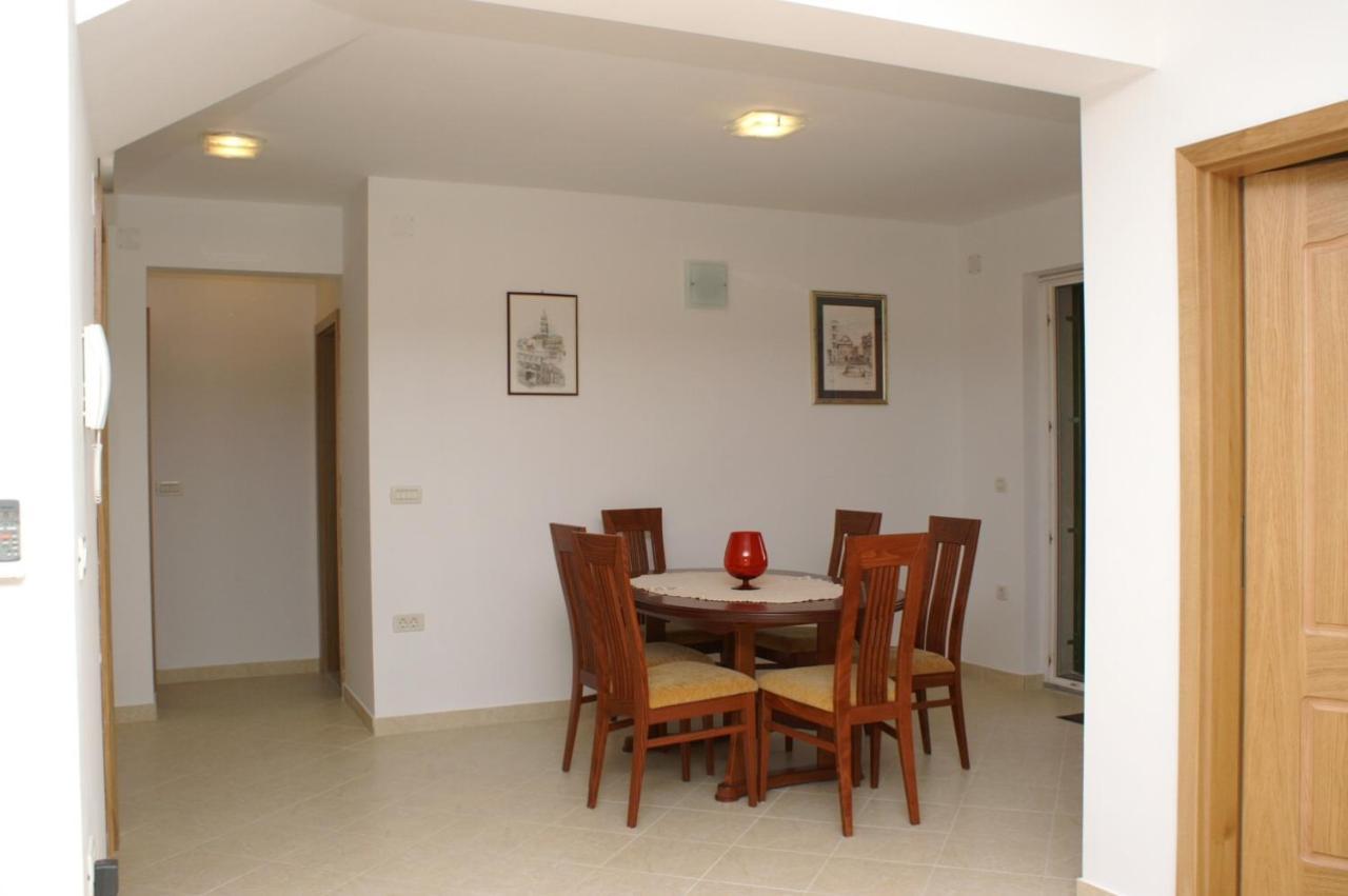 Apartments By The Sea Supetar, Brac - 4274 المظهر الخارجي الصورة