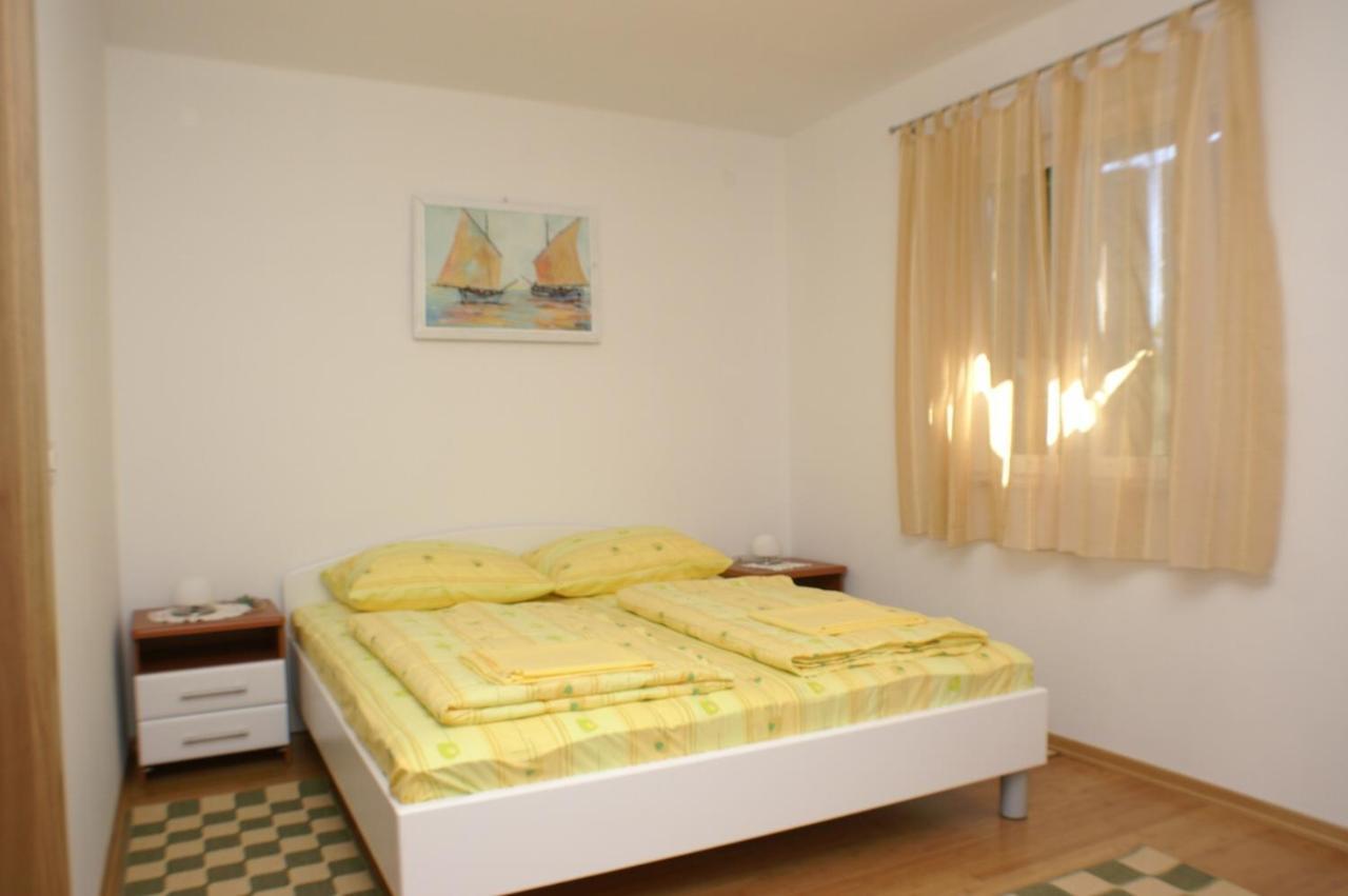 Apartments By The Sea Supetar, Brac - 4274 المظهر الخارجي الصورة